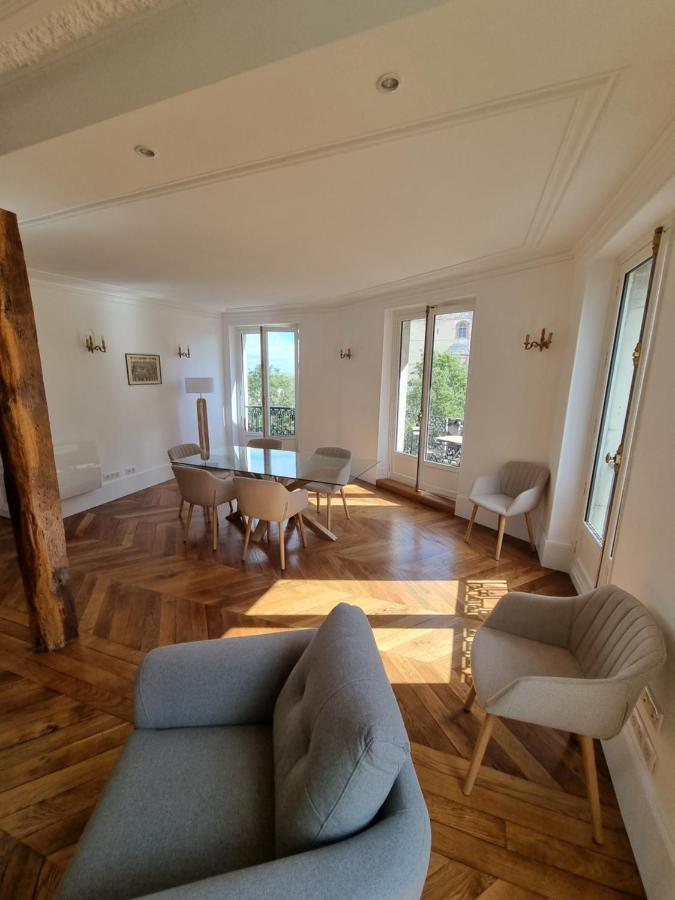 Face Chateau St Germain En Laye, Appartement 4 A 6 Personnes, 23 Min De Paris Champs-Elysees Saint-Germain-en-Laye Εξωτερικό φωτογραφία